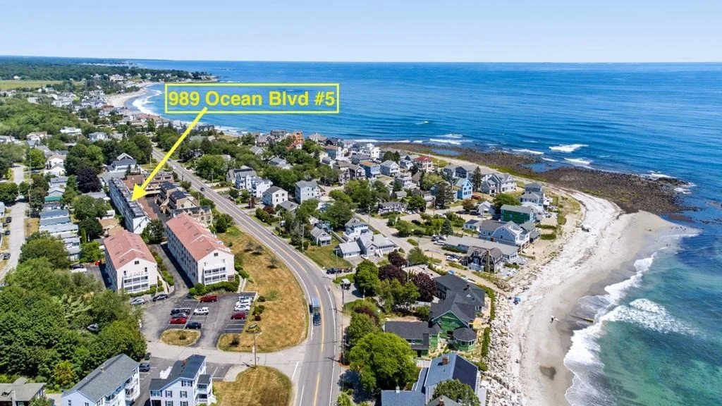 Photo of Unit 5 at 989 Ocean