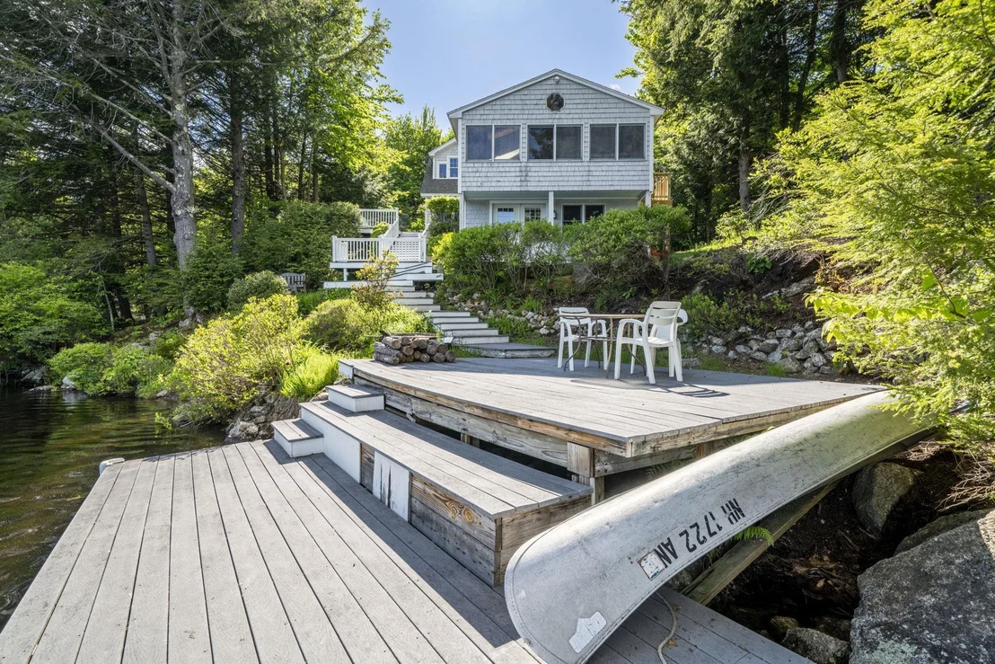 Photo of 2221 Valley