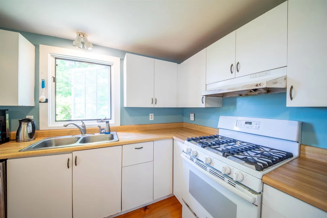 Photo of 254 Lawrence