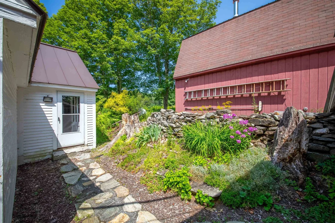 Photo of 254 Lawrence