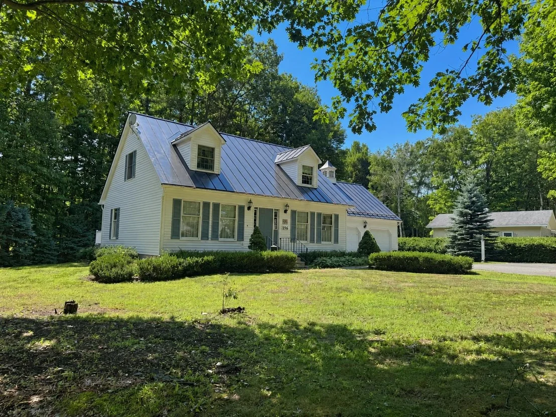 Photo of 196 Spruce