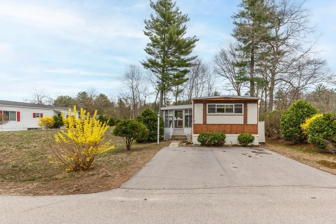 Photo of 4 Clovercrest