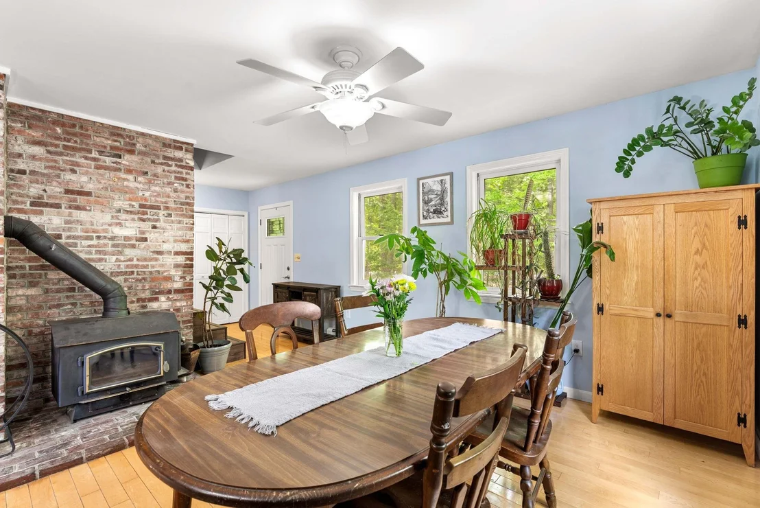 Photo of 9 Pondview