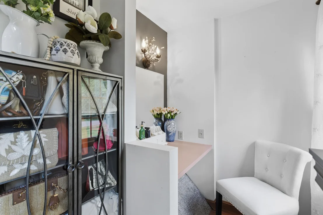 Photo of 18 Paul