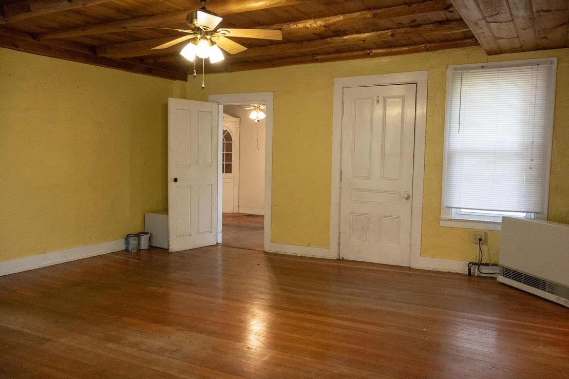 Photo of 64 Lamkin