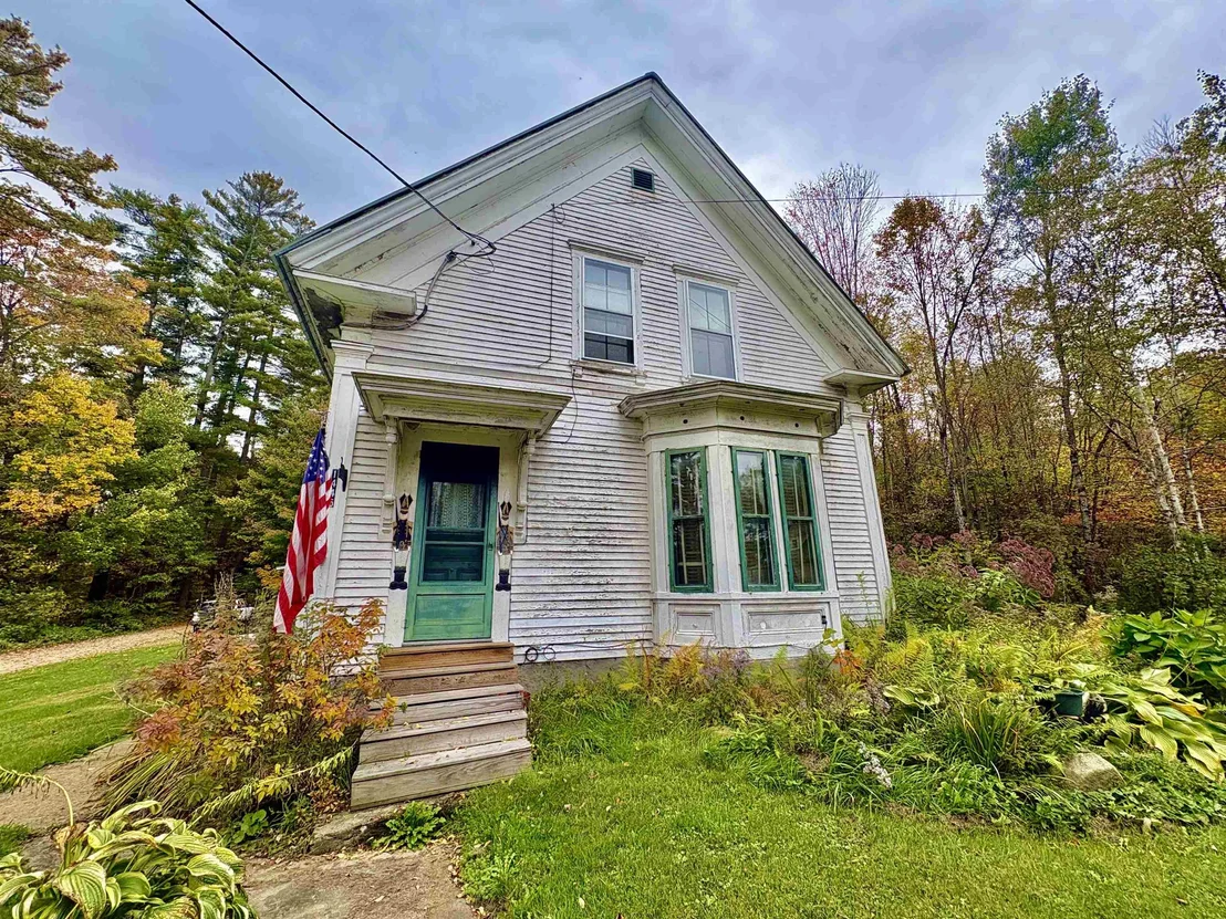 Photo of 1445 Maillett