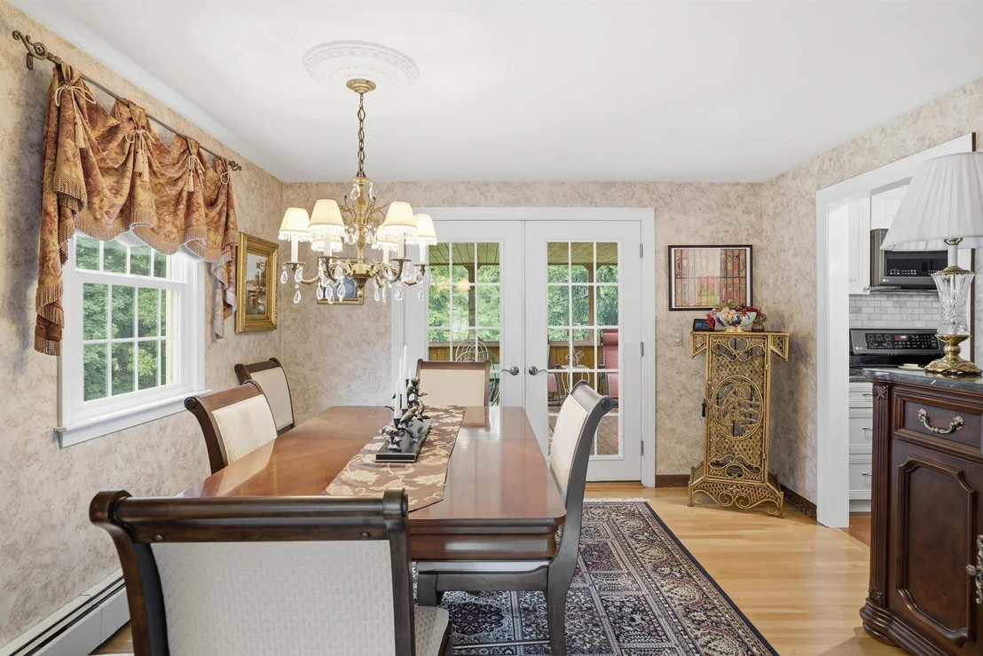 Photo of 9 Whitman