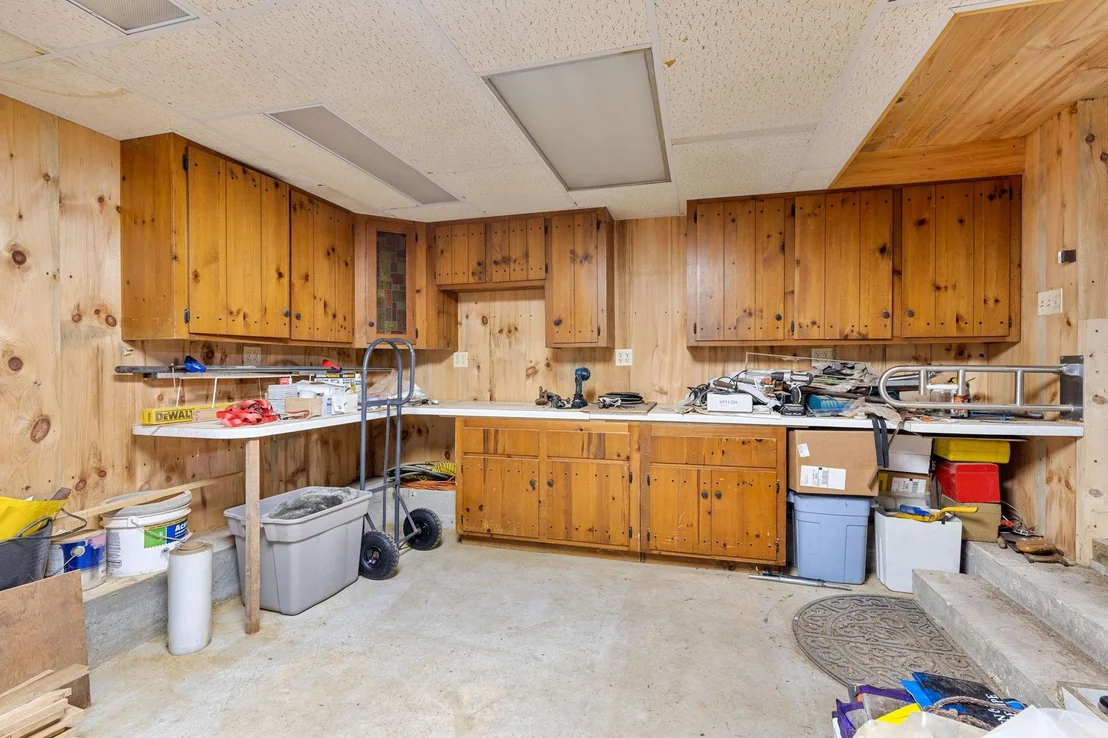 Photo of 34 Sharon
