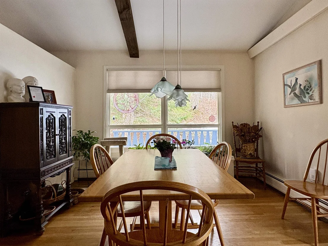 Photo of 301 Neal