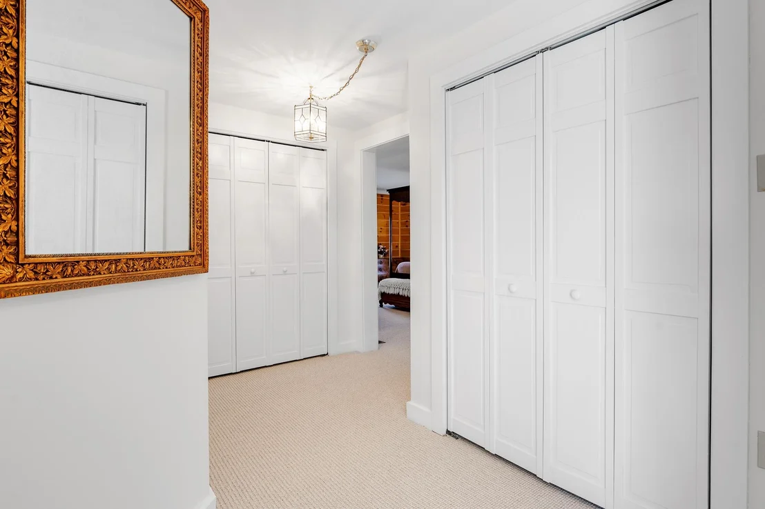 Photo of 68 Garland