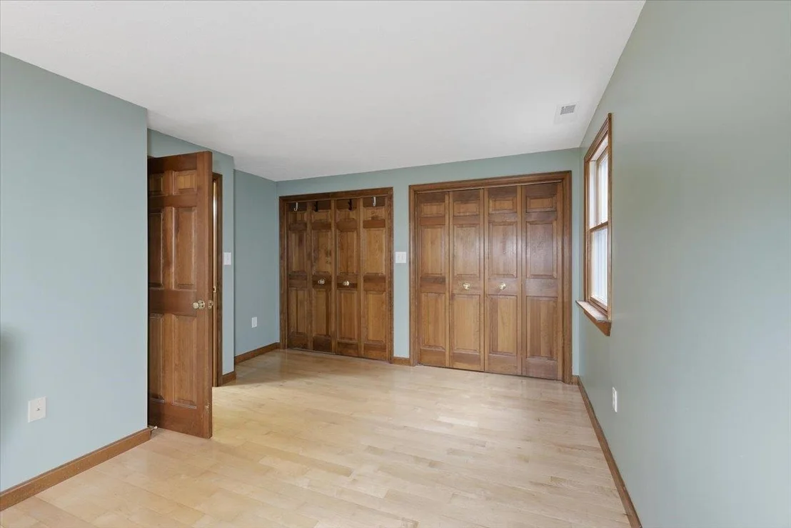 Photo of 16 Lakeview