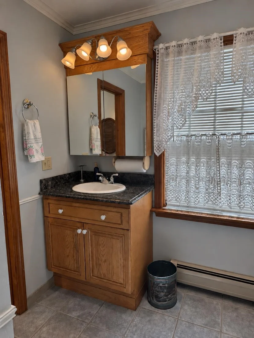 Photo of 196 Spruce