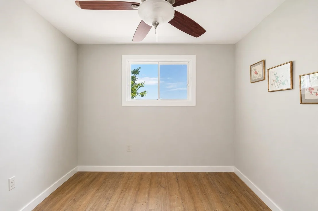 Photo of 43 Sandy Point