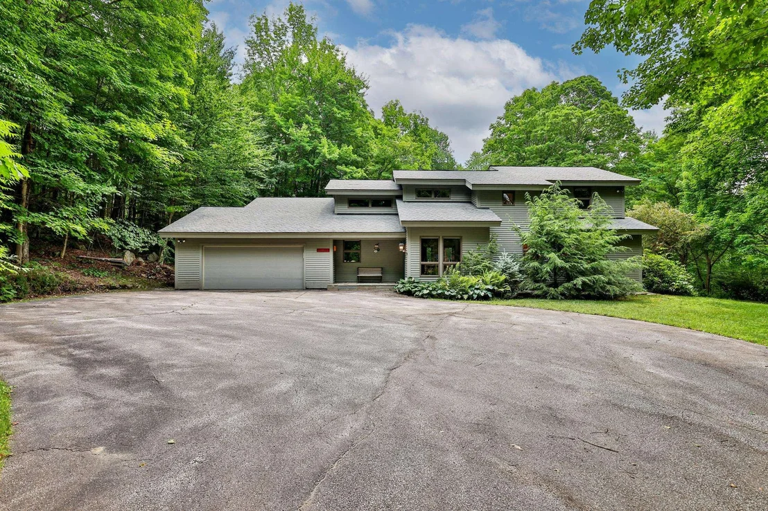 Photo of 58 Knoll