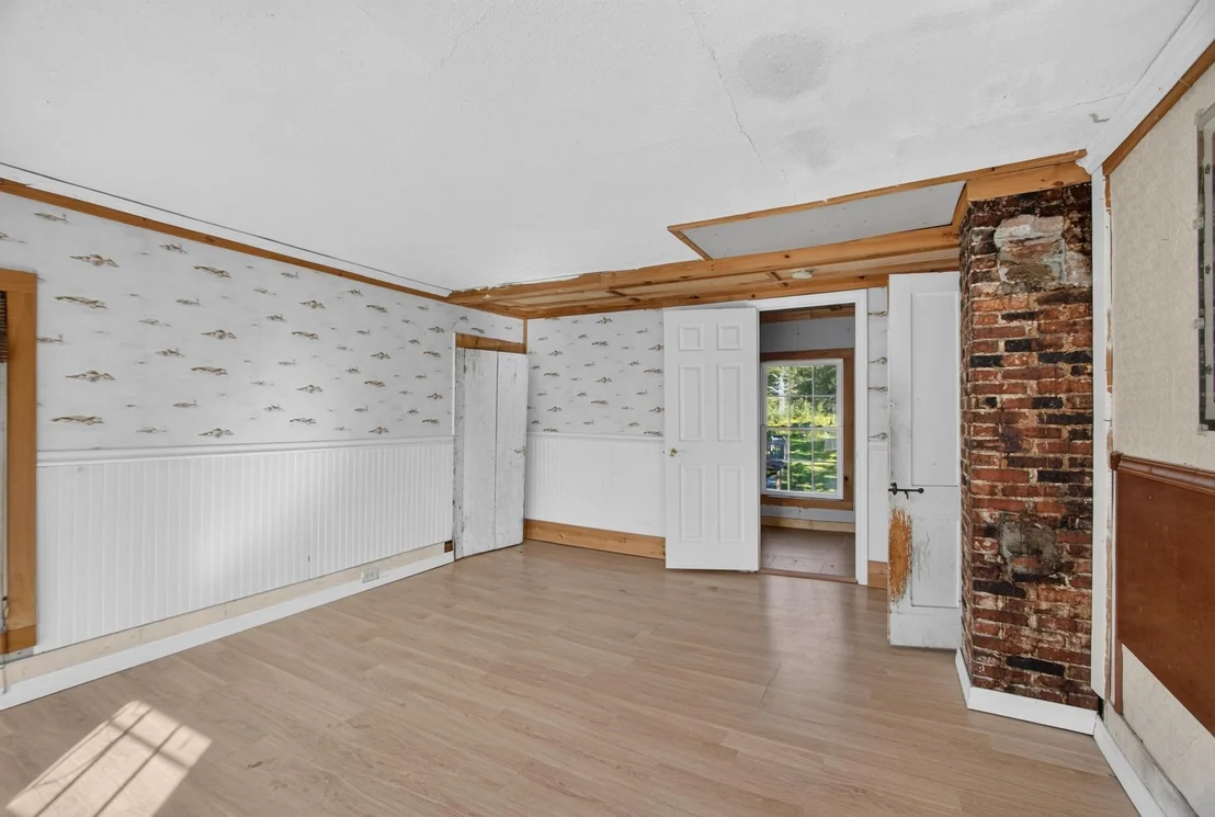 Photo of 11 Old Towne