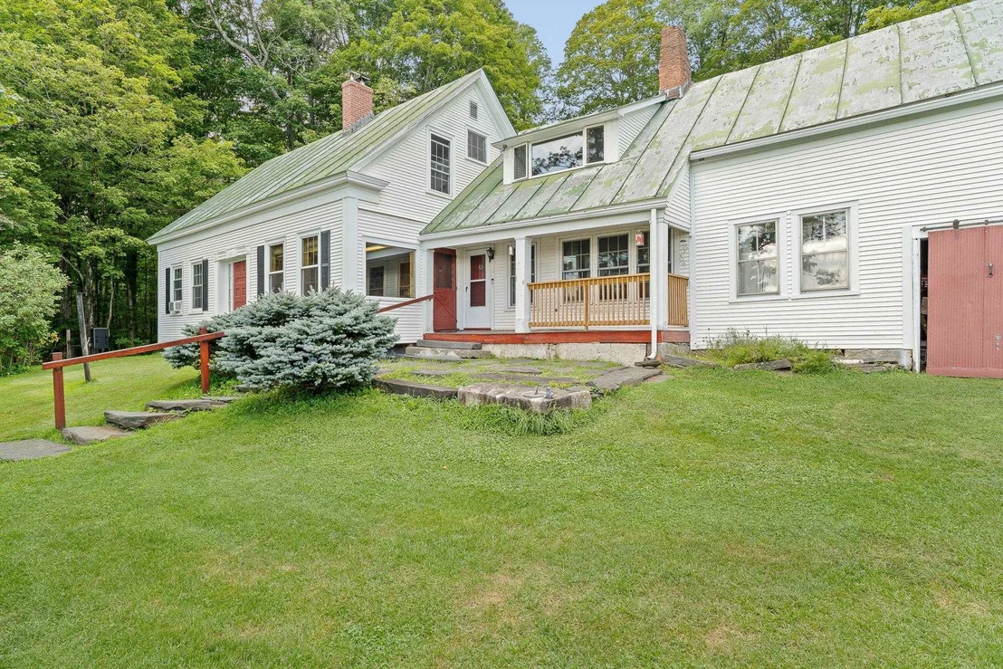 Photo of 373 Perham