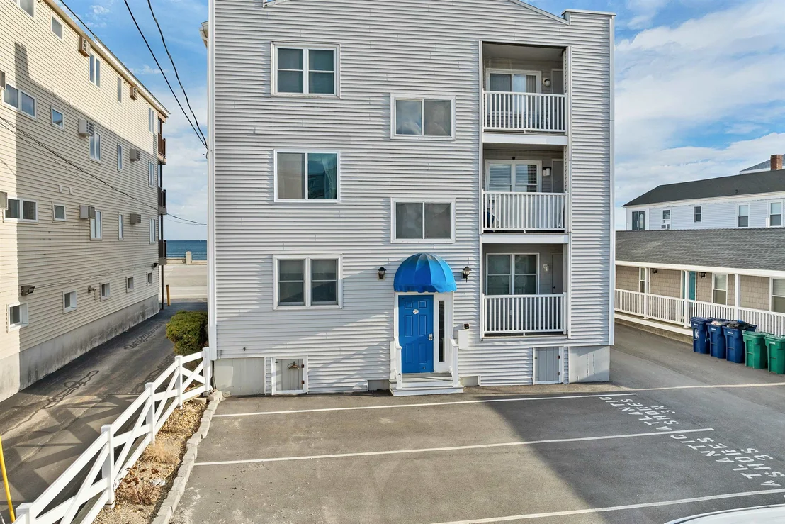 Photo of Unit N1 at 421 Ocean