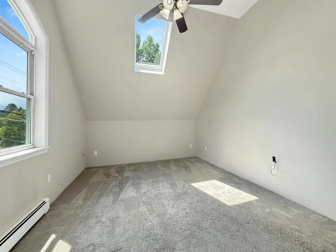 Photo of 465 Hillside