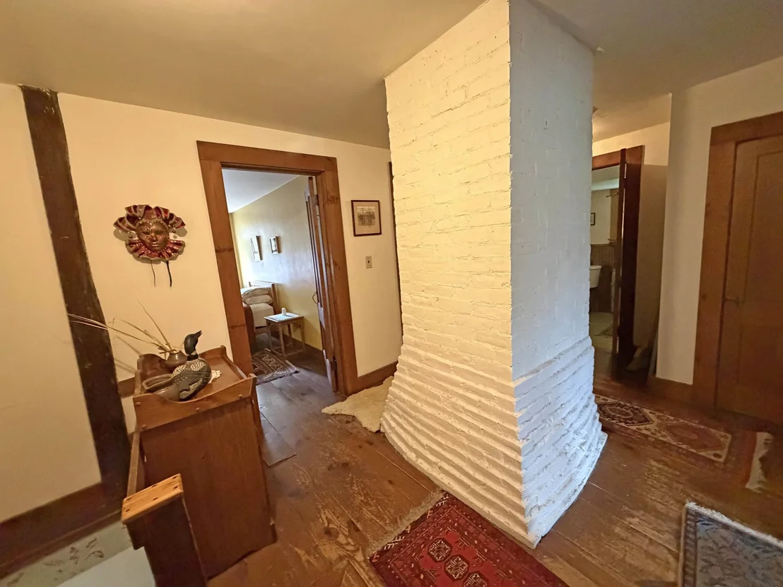 Photo of 220 Hale