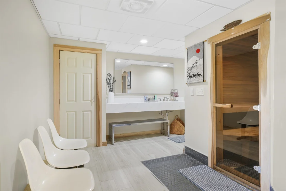 Photo of 110 Red Gate