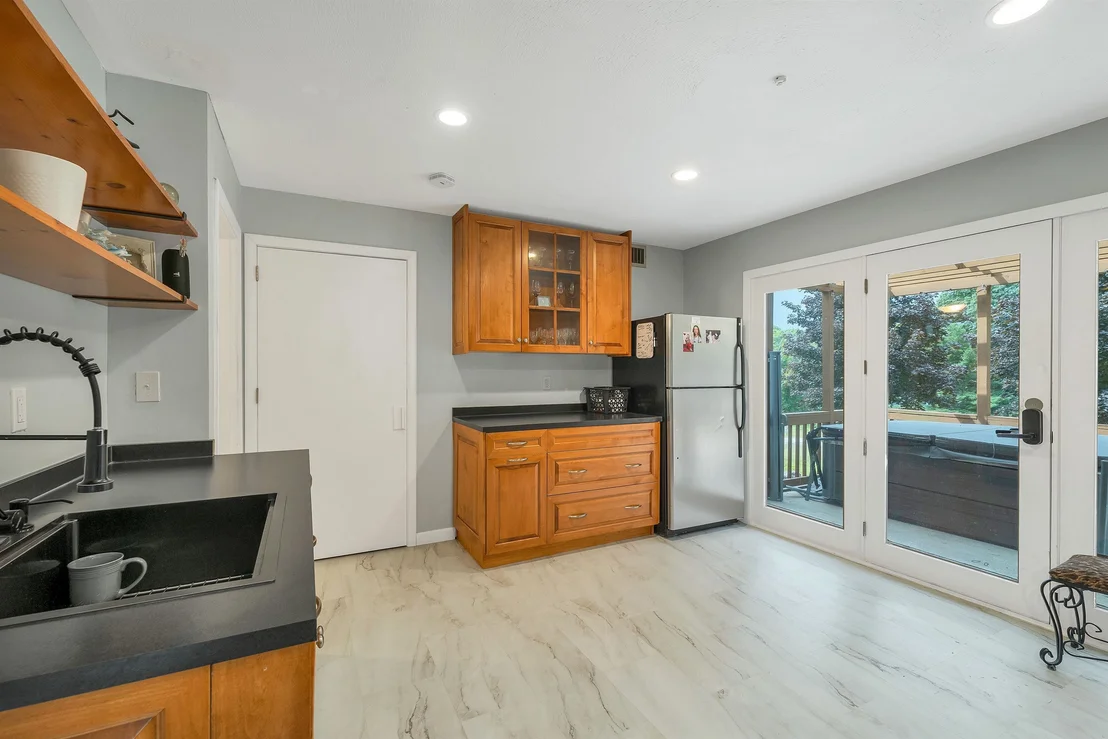 Photo of 78 Warner Hill