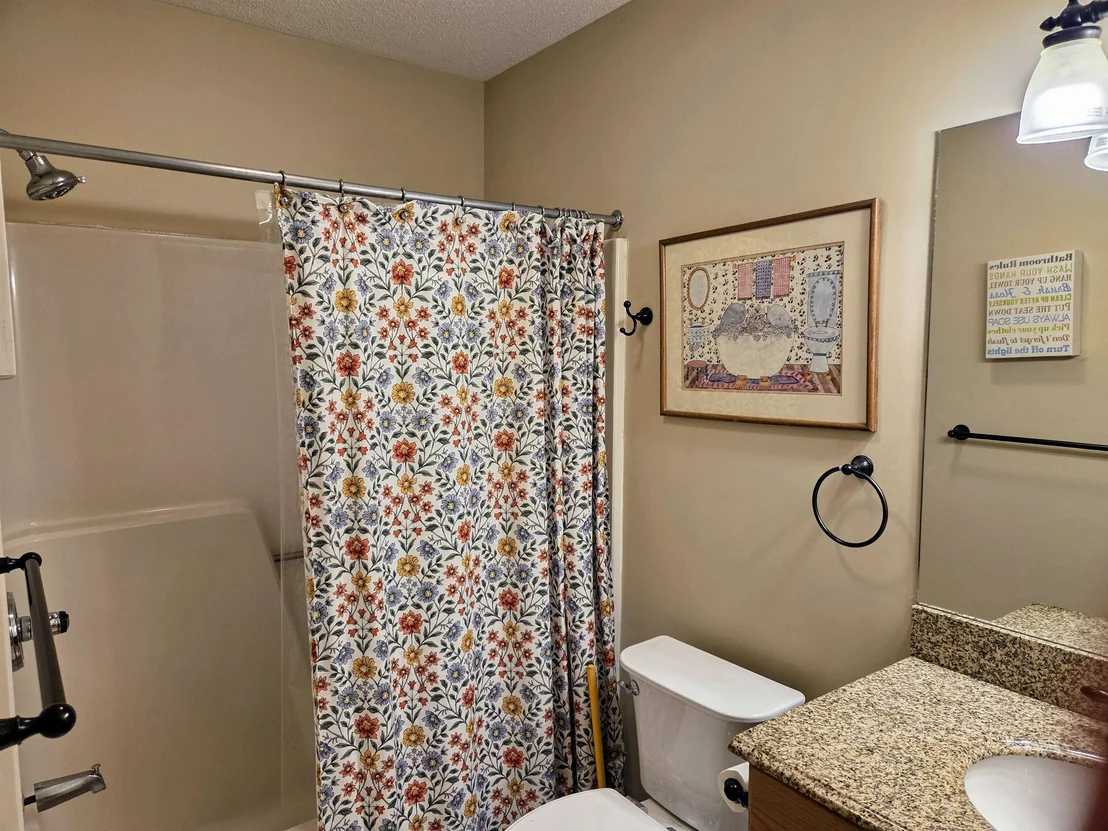 Photo of Unit 2 at 36 Easterly