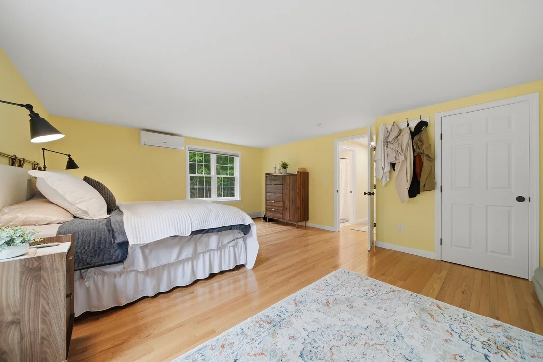Photo of 116 N Mason