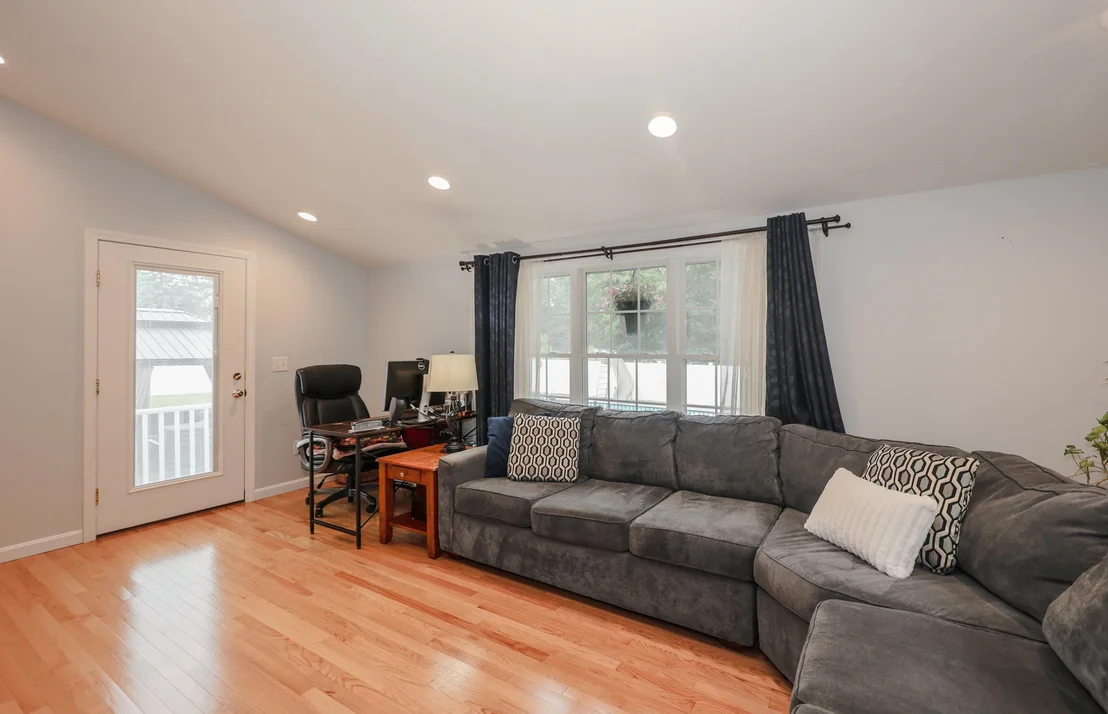 Photo of 1 Valleyview