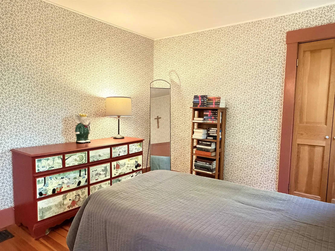 Photo of 34 Edgewood