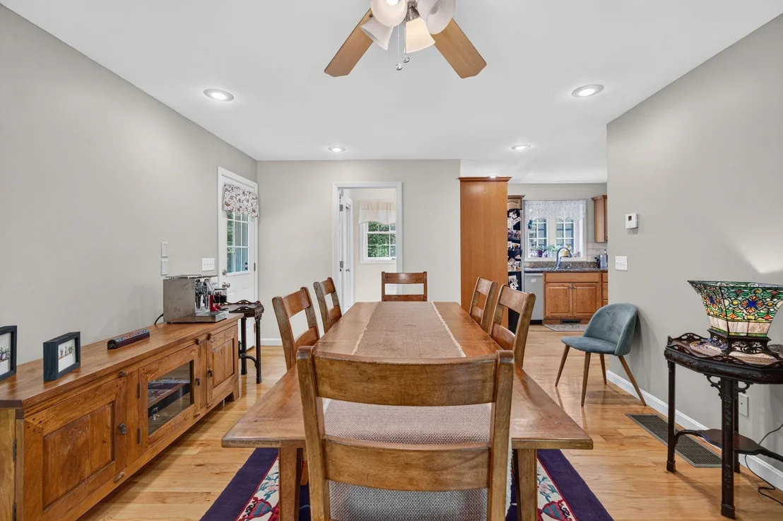 Photo of 14 Holton