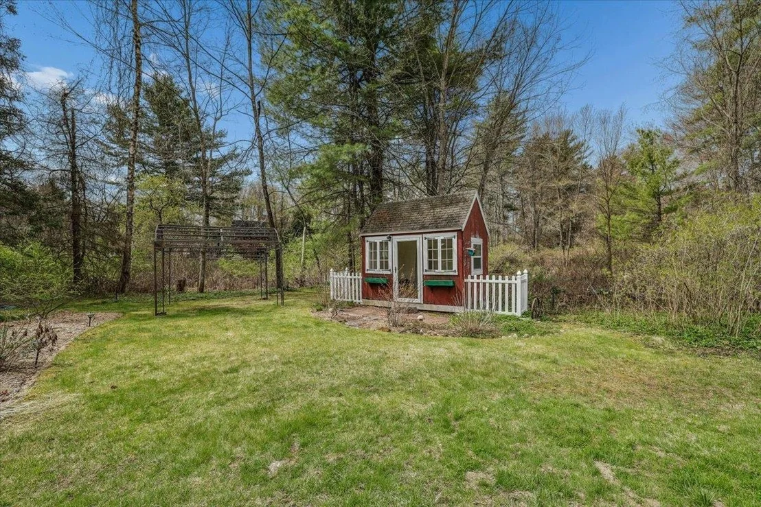 Photo of 2 Mack Hill