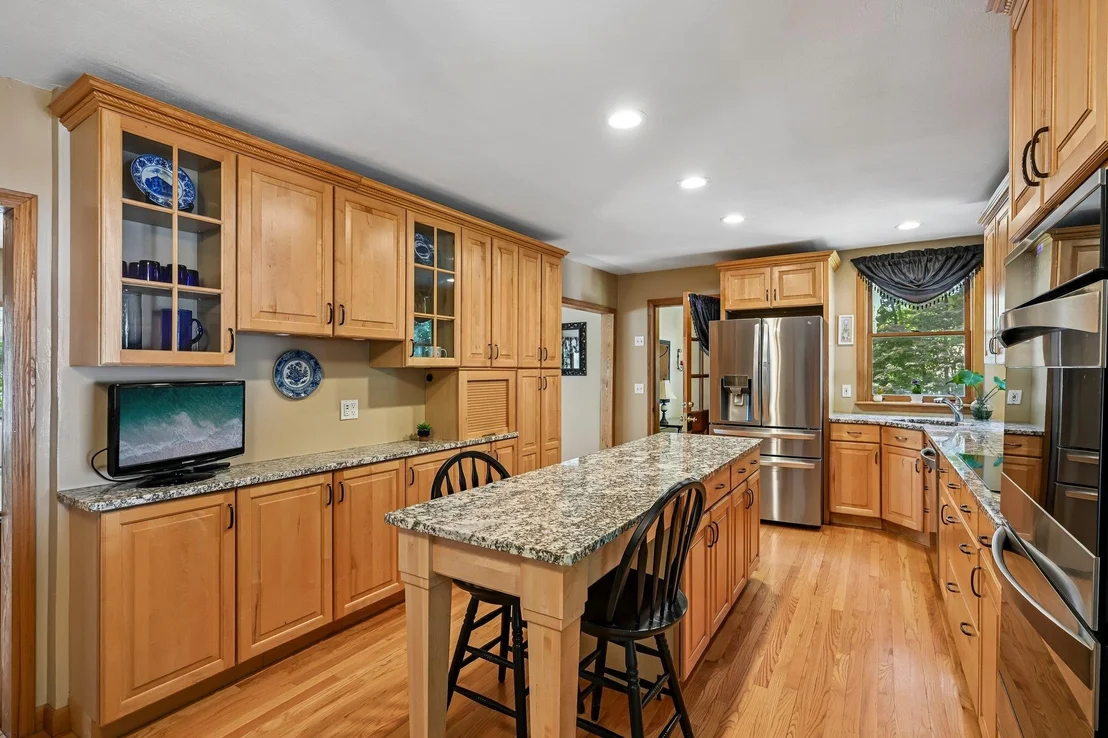 Photo of 76 Holts Point