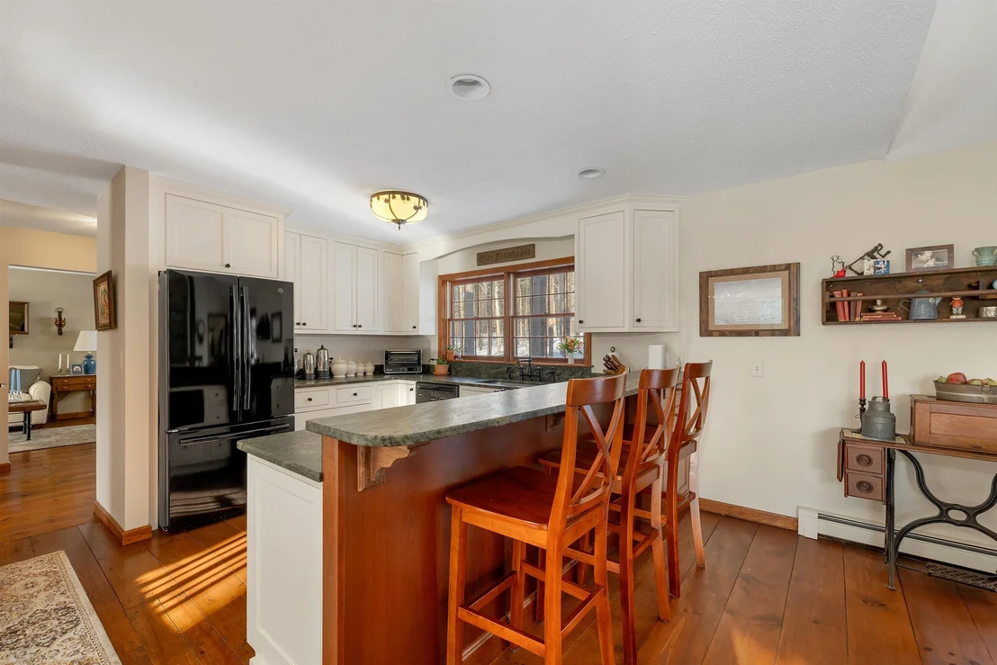 Photo of 9 Birchview