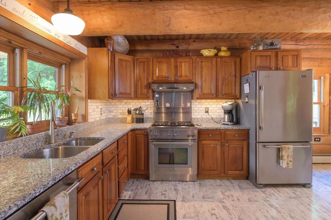 Photo of 566 Patch Hill