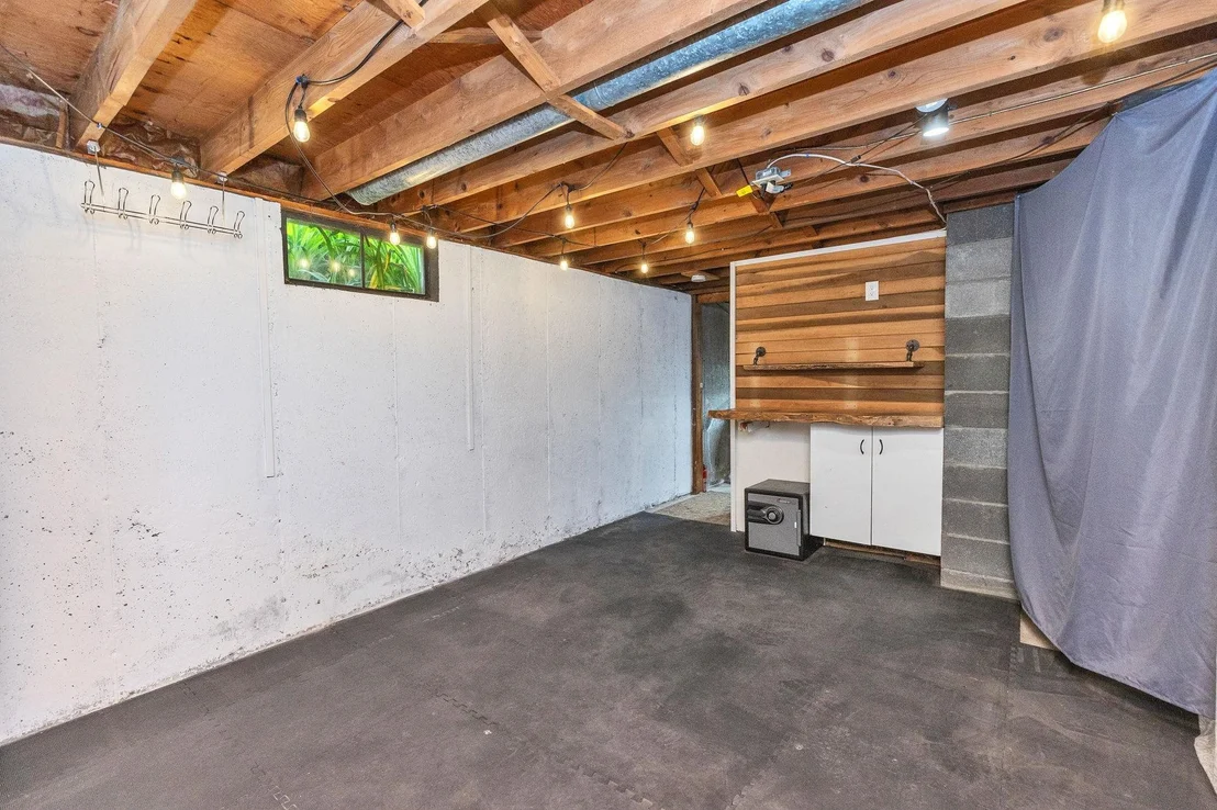 Photo of 17 Maple