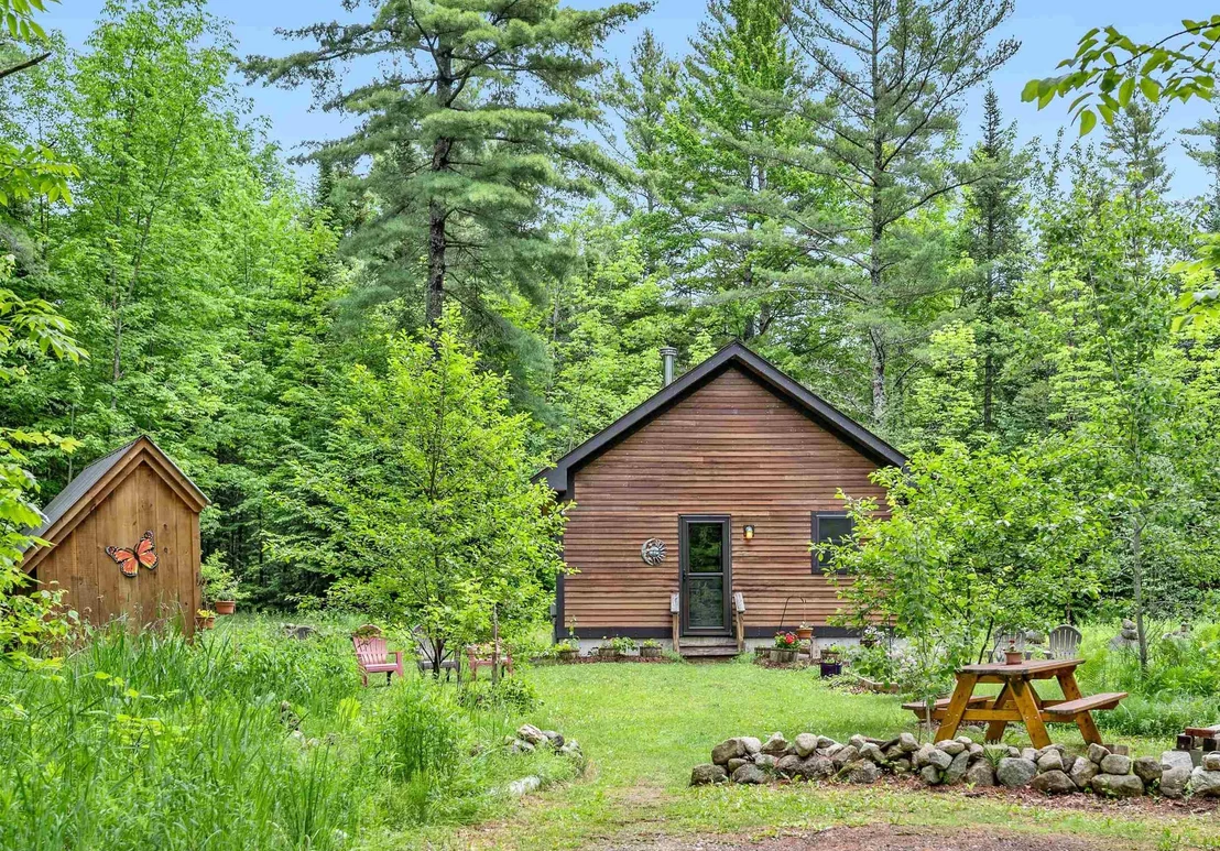 Photo of 228 Guyette