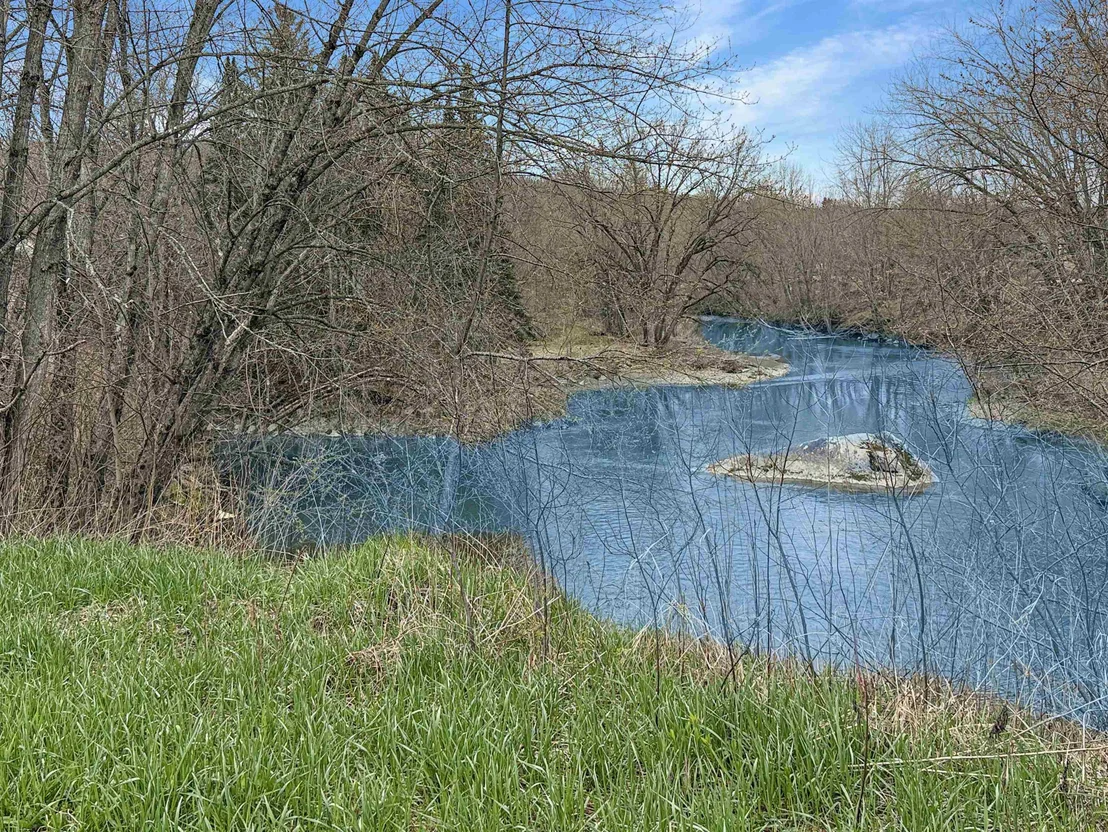 Photo of 279 & 284 Hall Stream