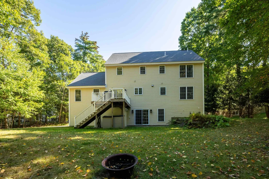Photo of 33 PISCATAQUA