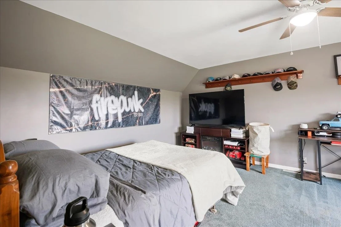 Photo of 381 Bennett