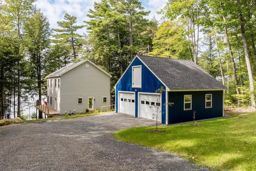 Photo of 103 Corno