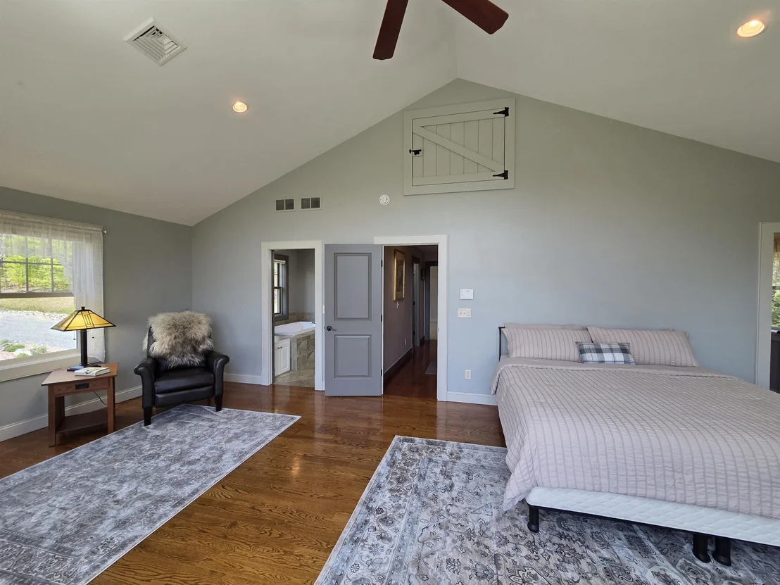 Photo of 42 Beech Cobble