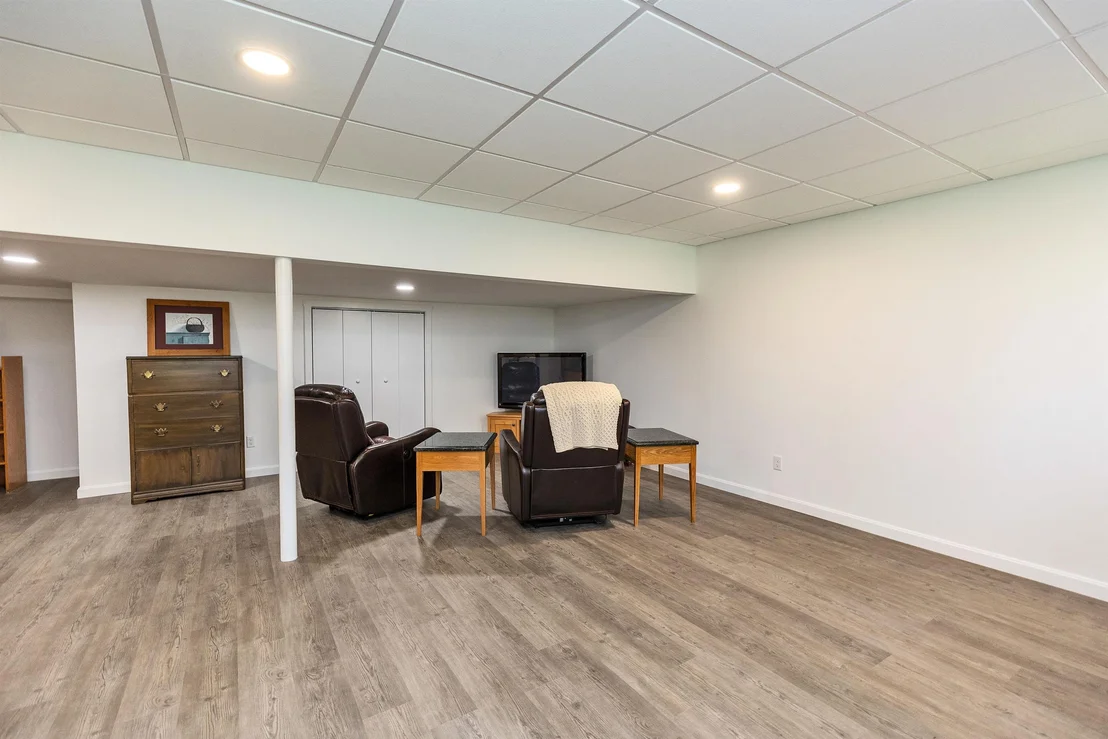 Photo of 78 Meadowcrest
