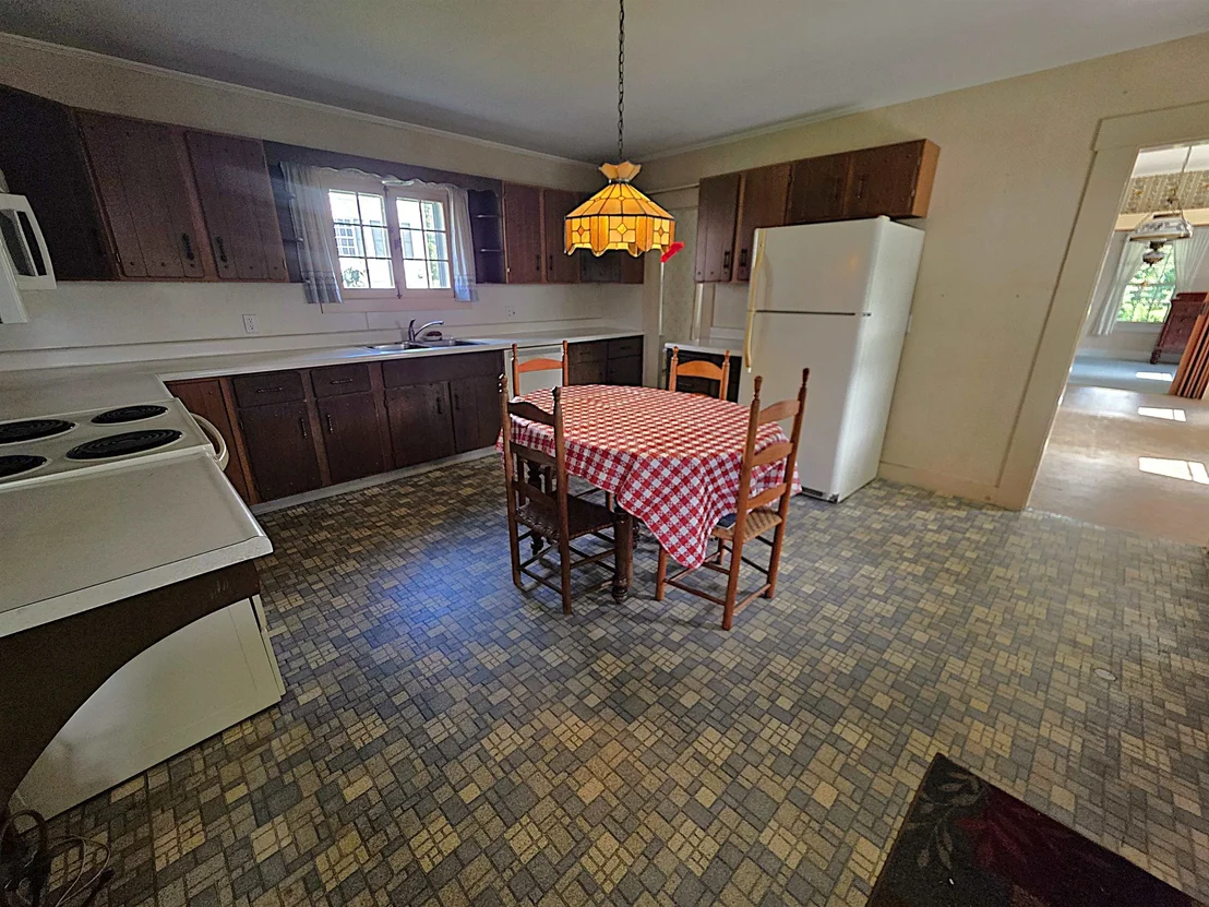 Photo of 15 Maple