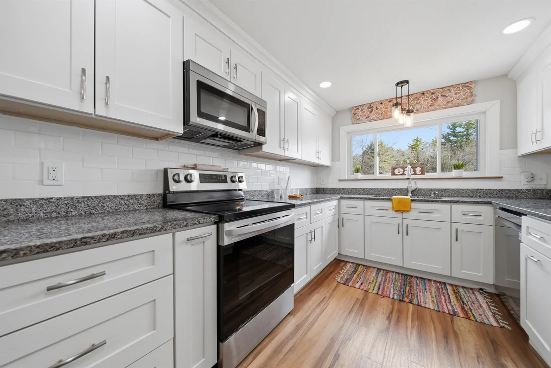 Photo of 209 Hooksett
