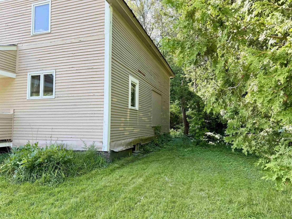 Photo of 9 Cedar
