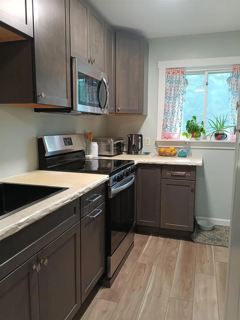 Photo of Unit 5 at 39 Brookside