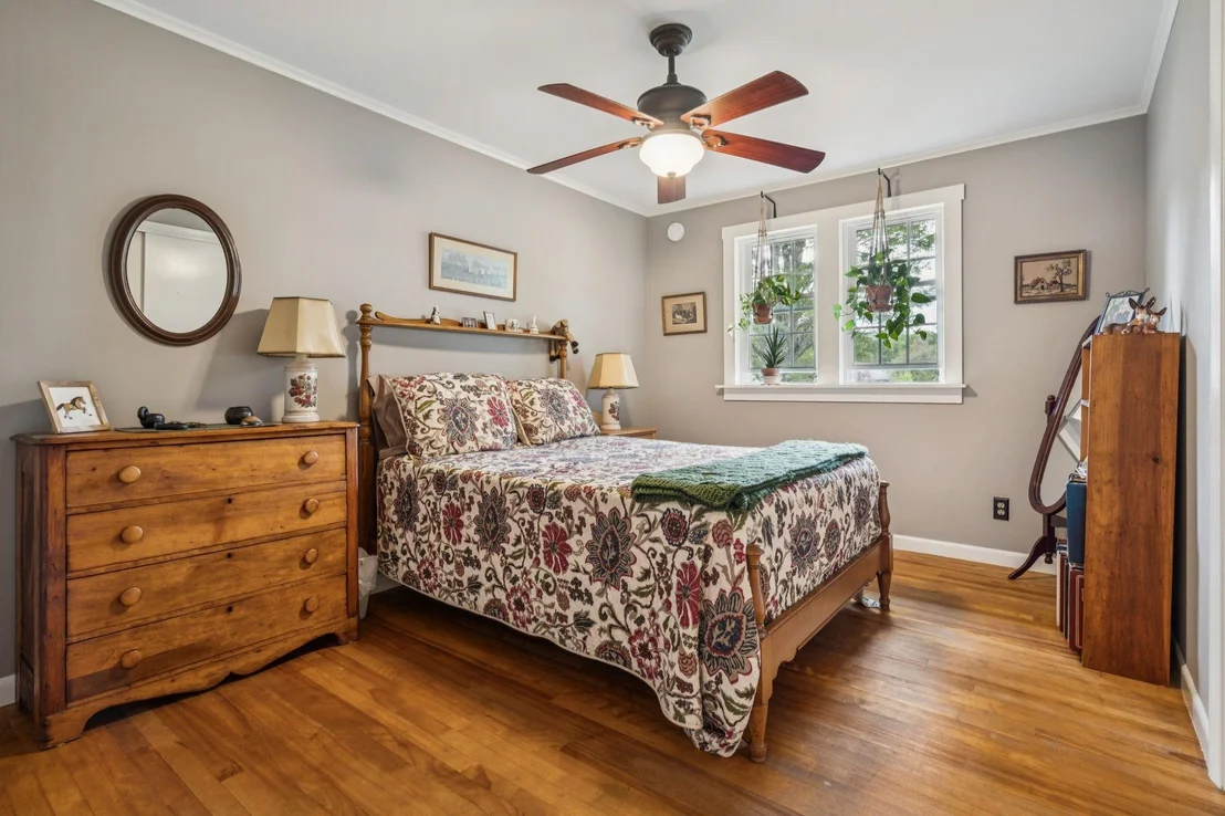 Photo of 13 Brigham