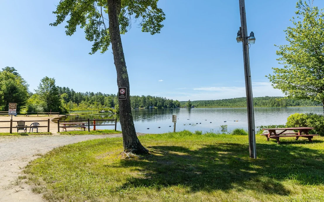 Photo of 18 Lakeside