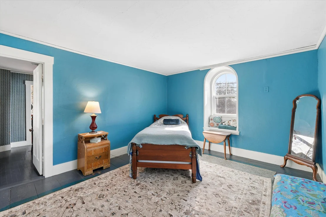 Photo of 47 N Spring
