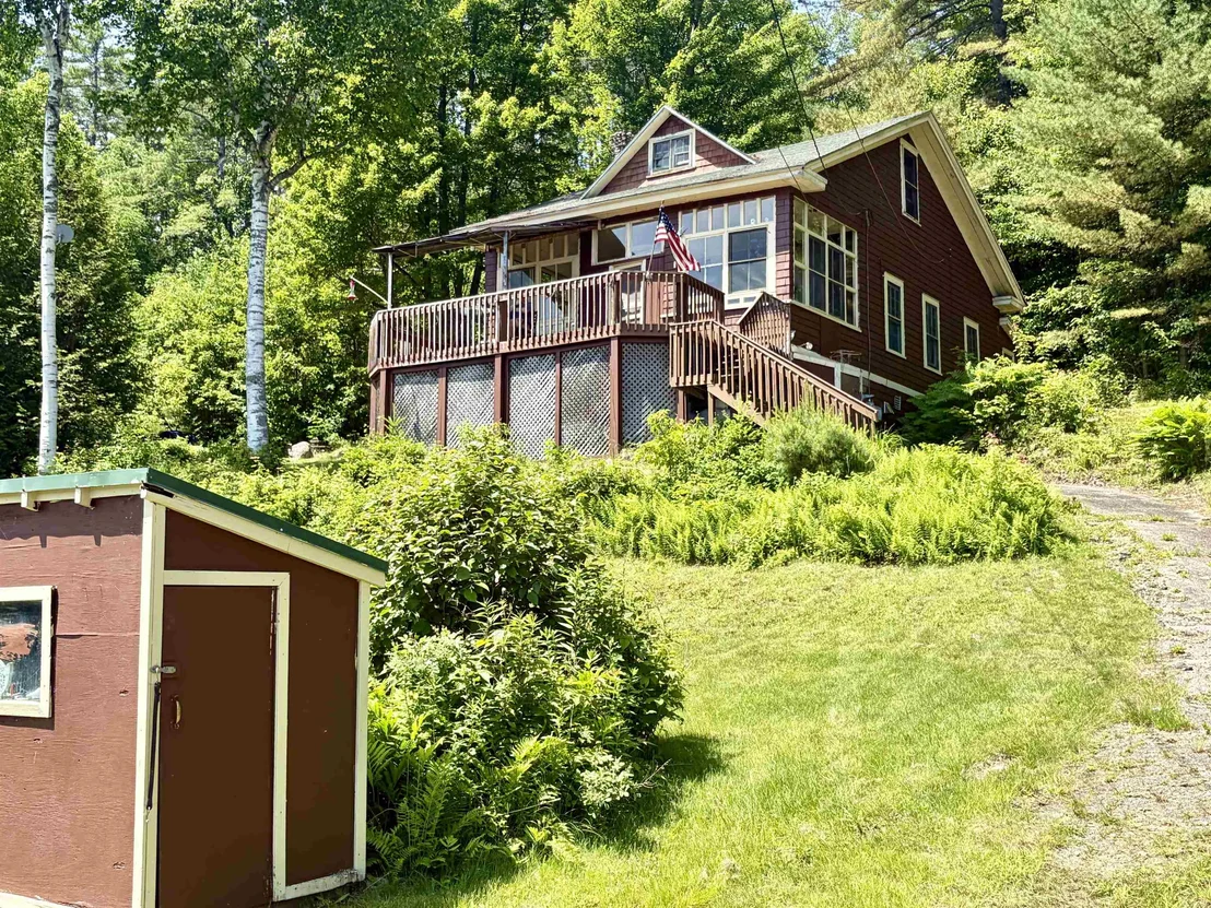 Photo of 263 Cedar Pond